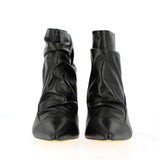 Stivaletto ankle boot nero in morbida pelle con cerniera dietro | 41 |