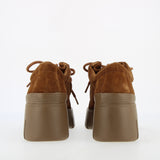 Mocassino stringato in camoscio cognac suola gomma