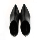 Stivaletto zippato dietro in nappa nero