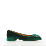 Flat emerald velvet ballerina with embellishment