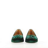 Flat emerald velvet ballerina with embellishment