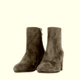 Ankle boot in camoscio grigio