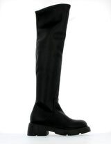 Zipped ankle boot in black leather