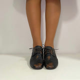 Low lace-up shoe in soft dark brown leather