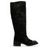 Boot in soft black suede with leather toe