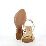 Sandalo tacco alto in pelle beige e cuoio con fibbia
