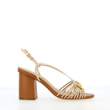 Sandalo tacco alto in pelle beige e cuoio con fibbia