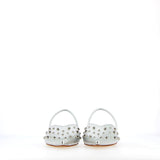 Sling back in pelle argento con borchie