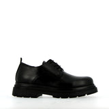 Black leather laced shoe 