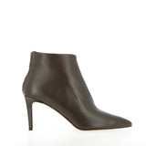 Brown zipped ankle boot in nappa leather