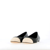 Ballerina in black leather with beige tip