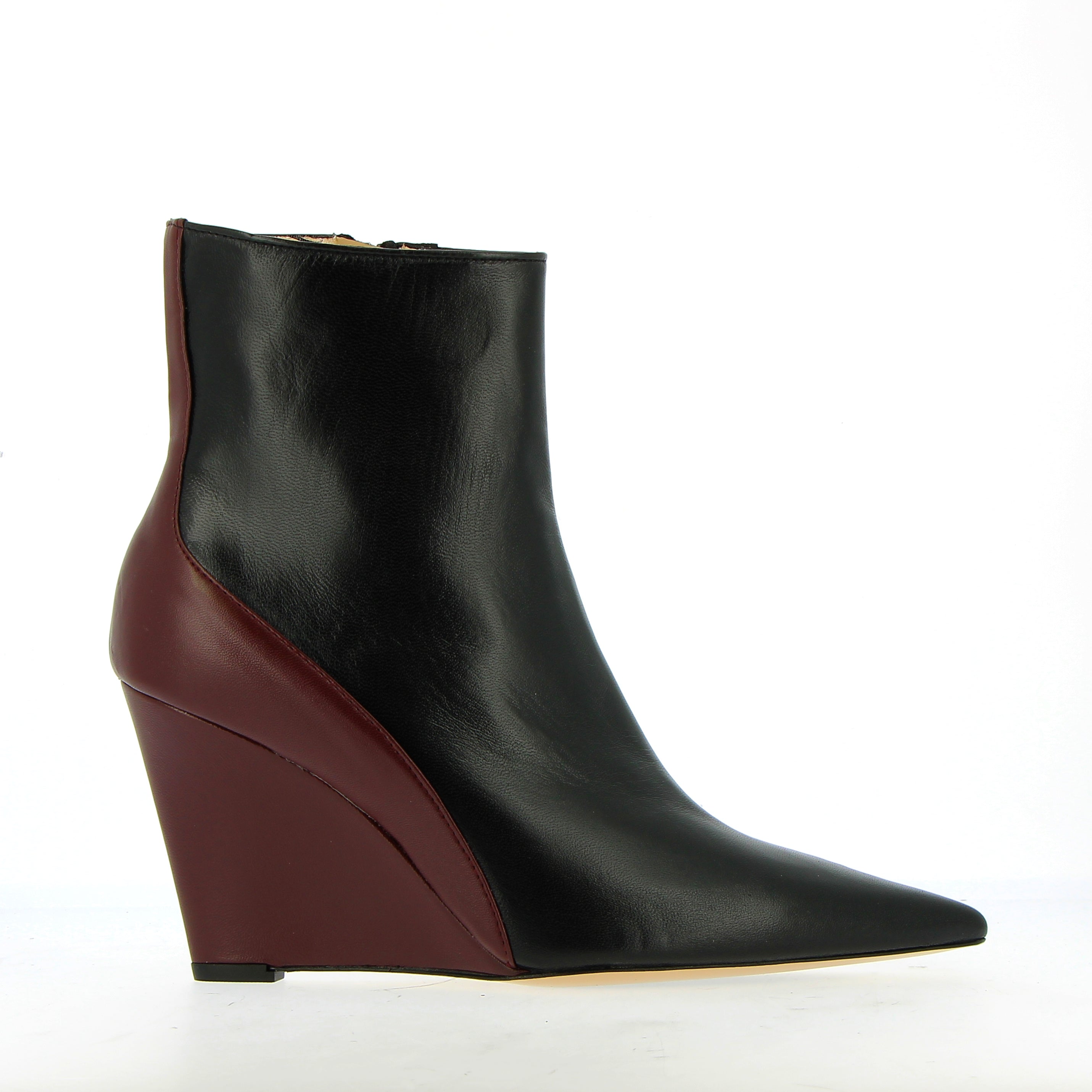 Zipped double colour ankle boot 