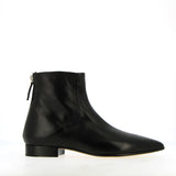 Low zipped boot in black glove nappa leather