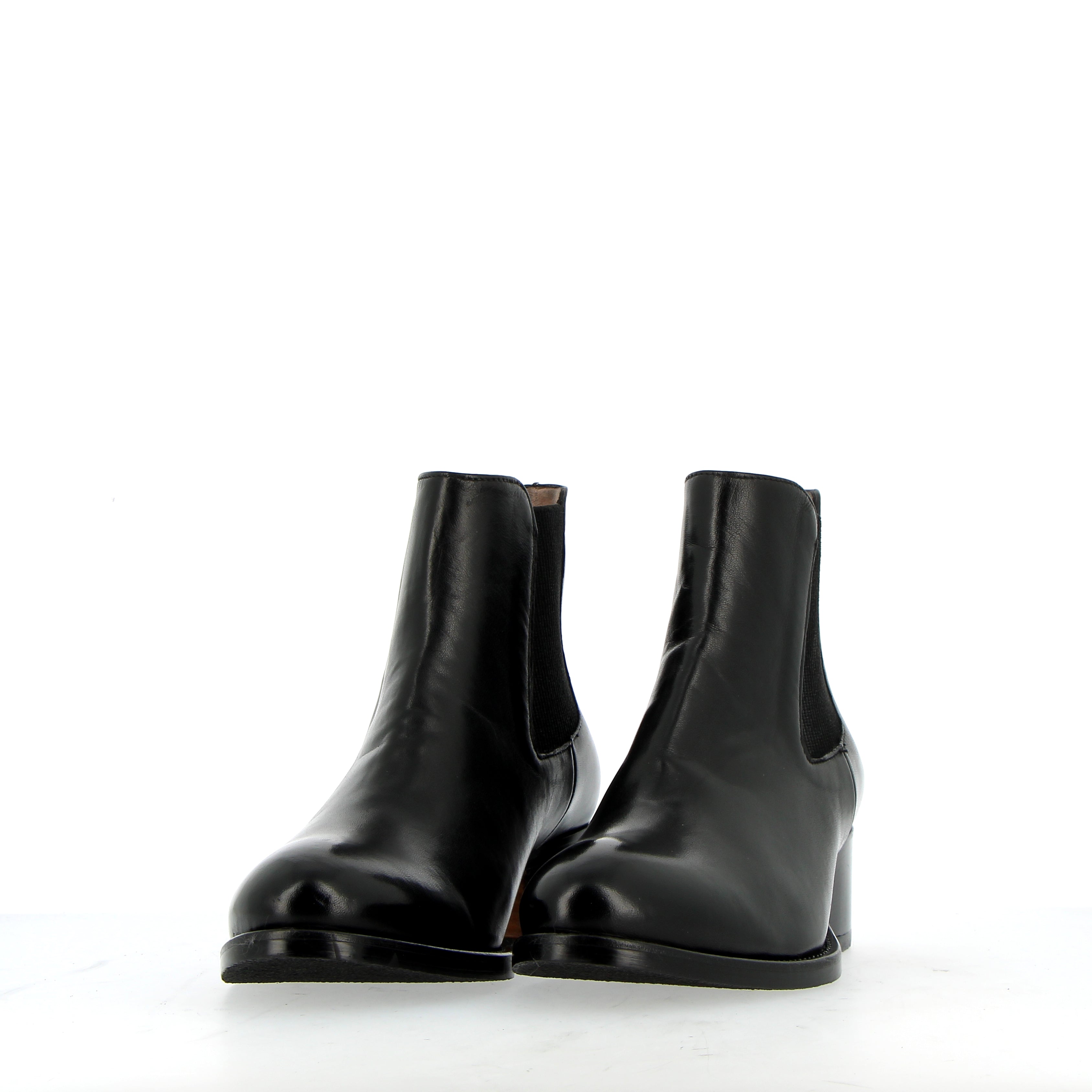 Black leather chelsea boot 