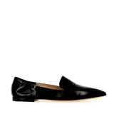 Black pointed loafer in glove leather