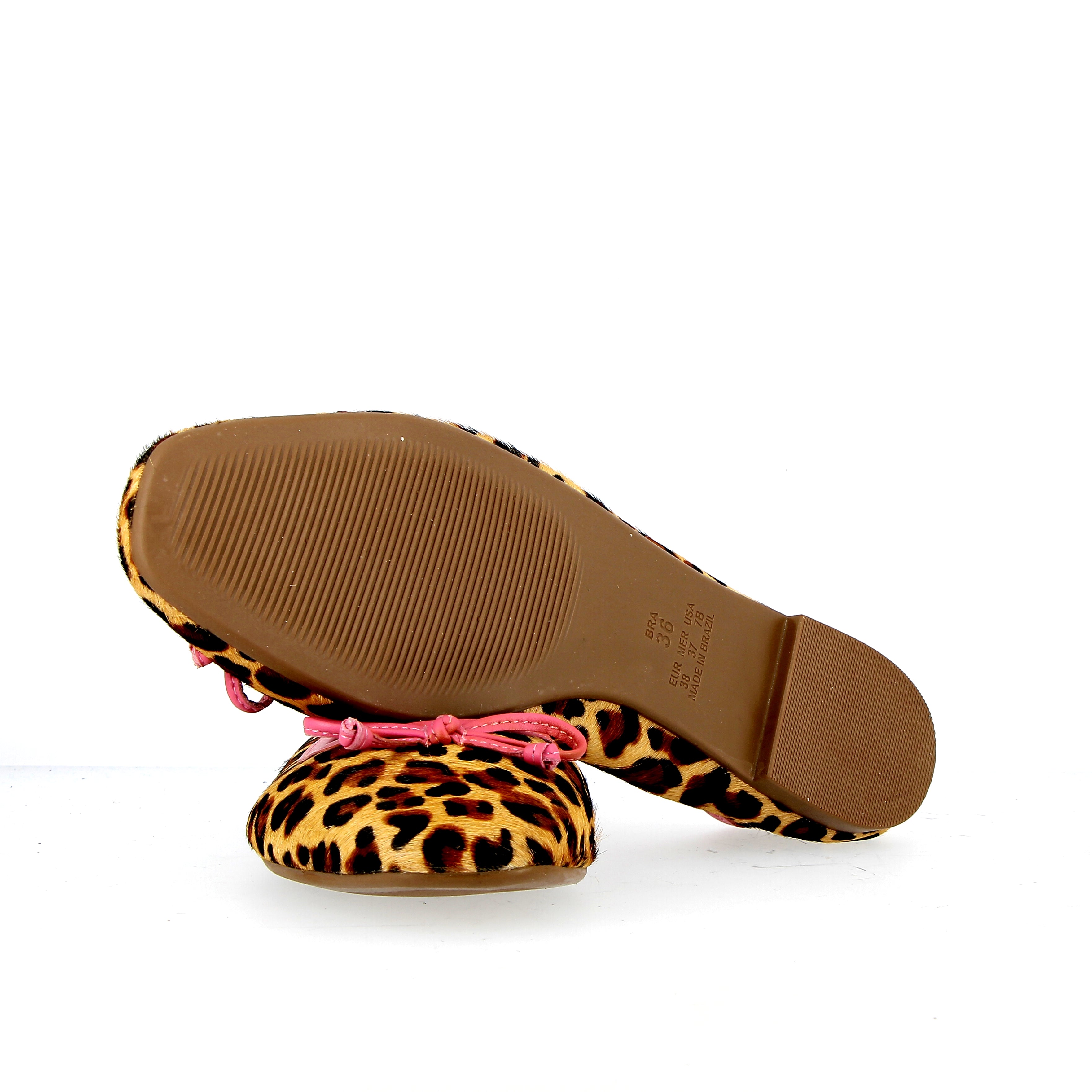 Leopard and pink flats in "ponies"