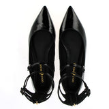 Pointed ballet flat in soft black patent leather with straps