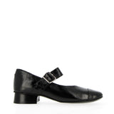 Ballerina shoes in soft black patent leather with strap