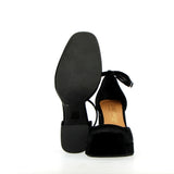 Maryjane black velvet shoe with platform