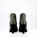 High neck decolletè in zinc gray nappa medium heel