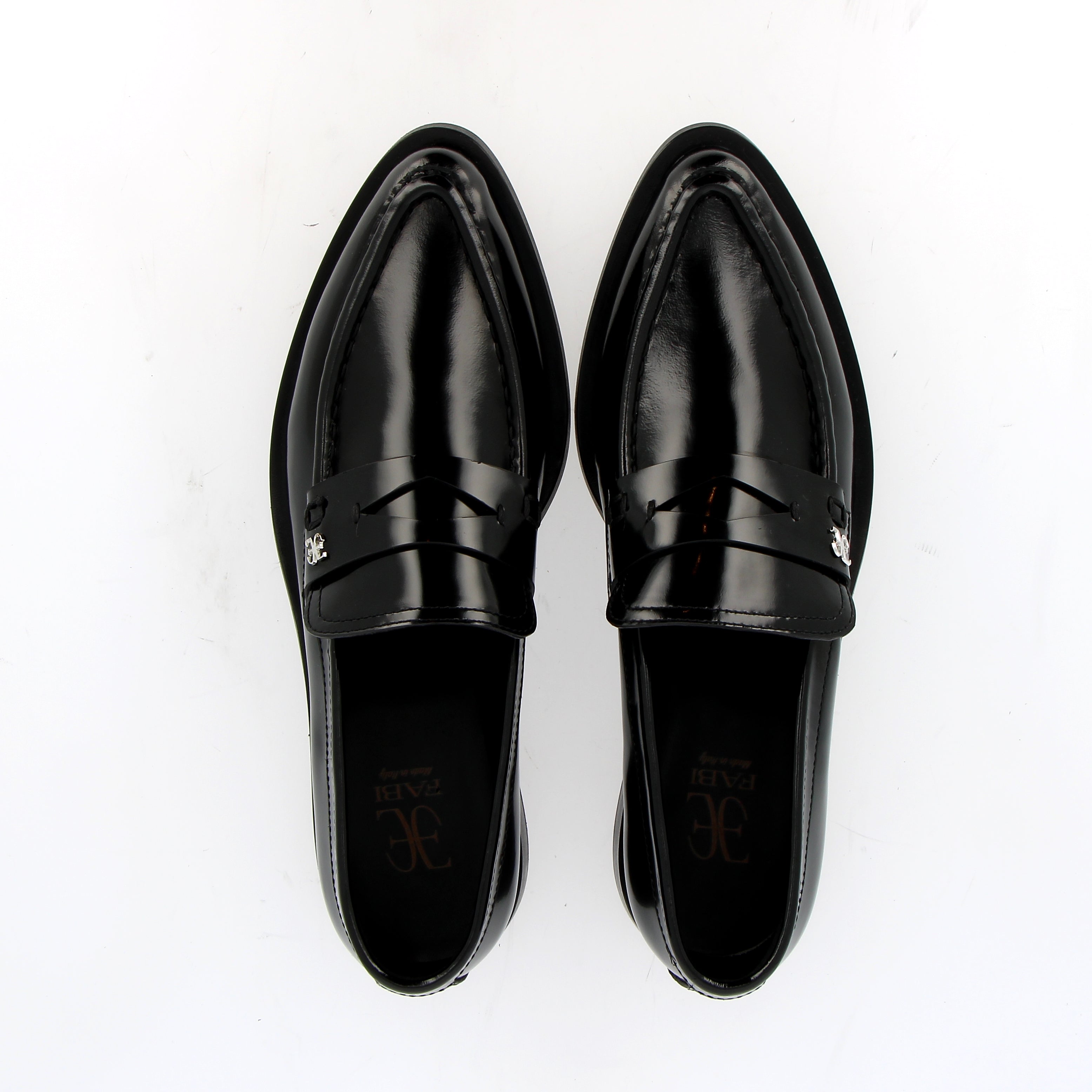 Black leather pointed loafer