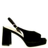 Platform sandal in black suede