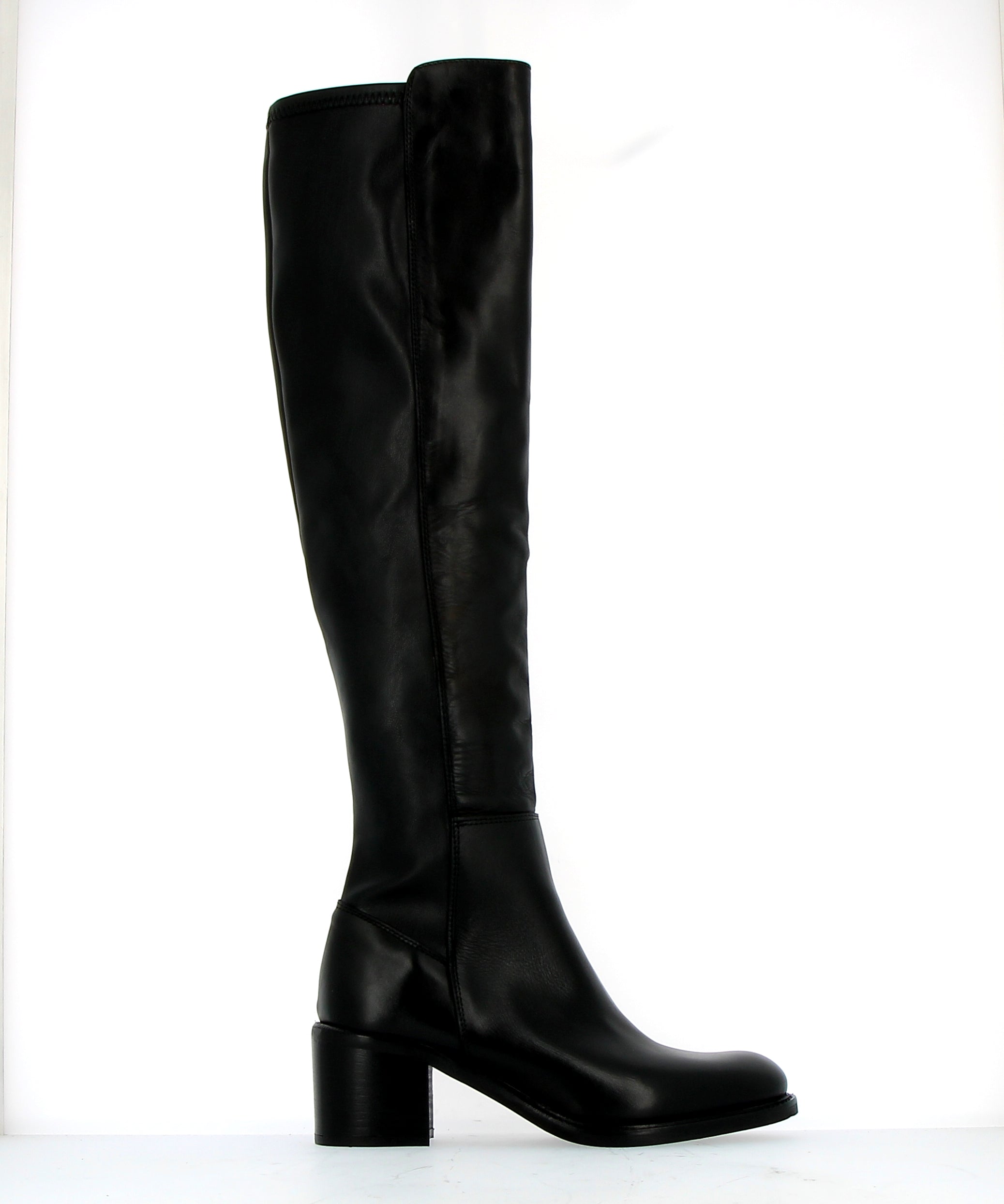 Soft stretch black boot