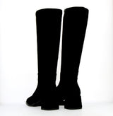 Stivale in camoscio nero zippato