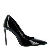 Decollete in high black patent leather