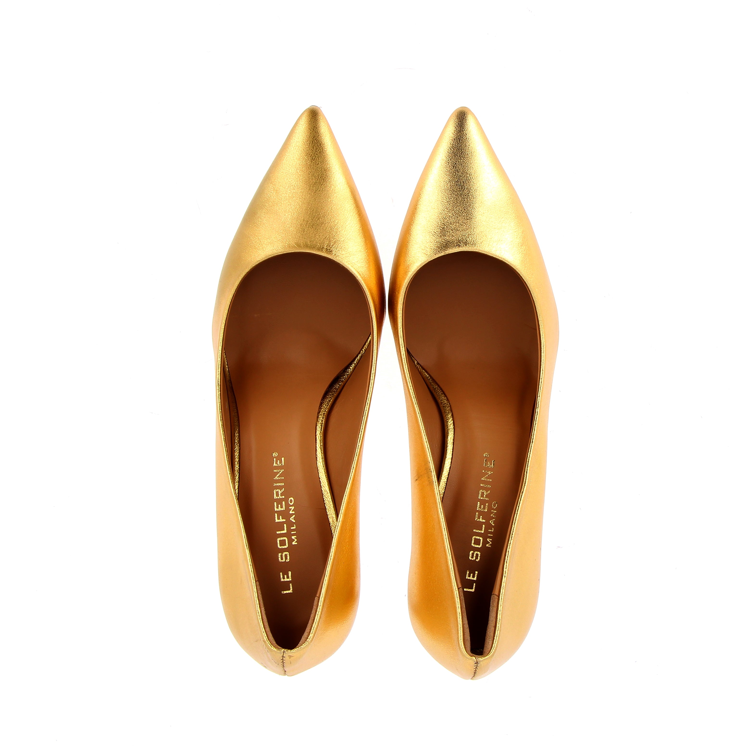 Gold laminated leather pumps