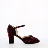 Sandalo in velluto bordeaux con piccolo platform