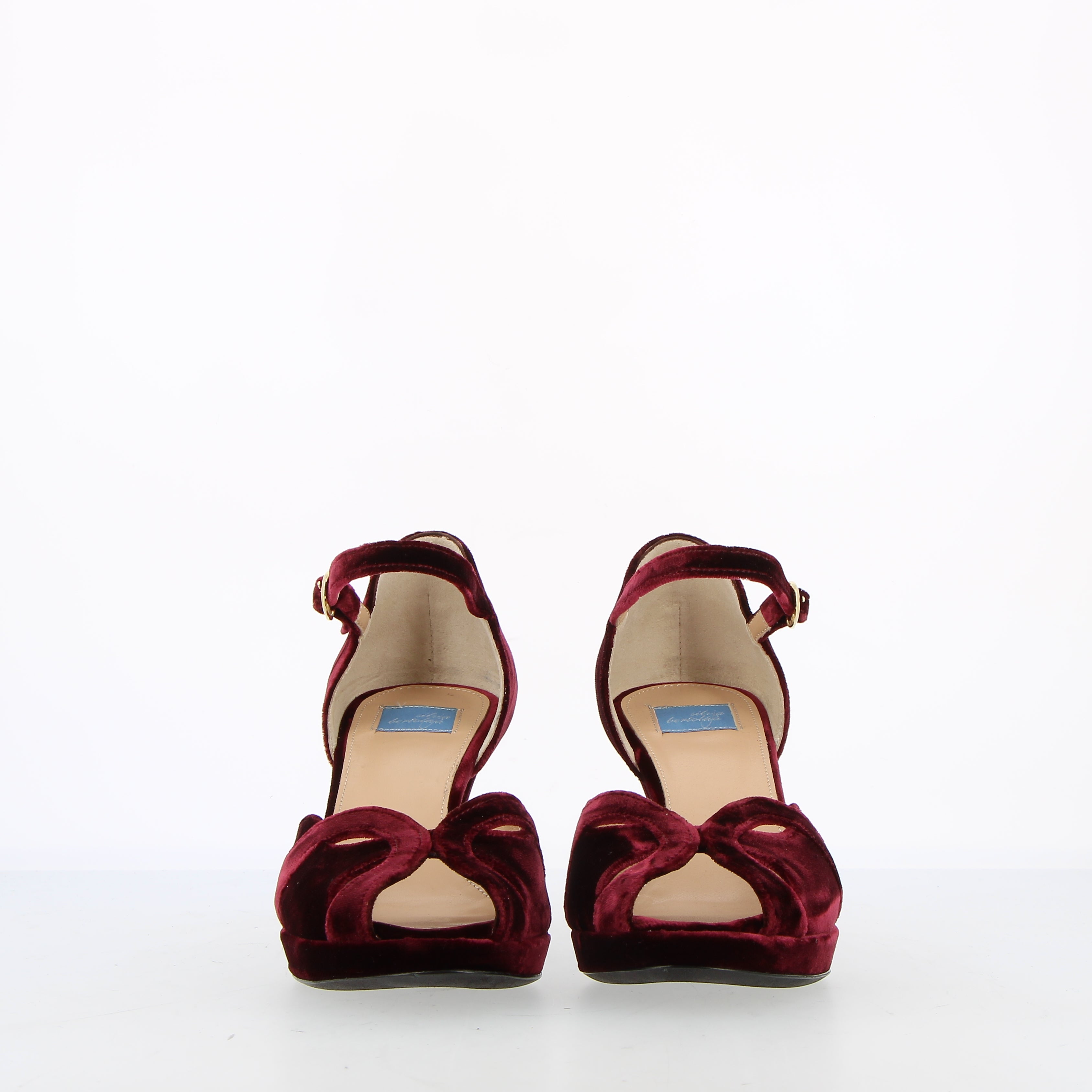 Burgundy velvet sandal with small platform