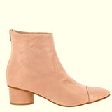 Very soft ankle boot in powder pink nappa leather