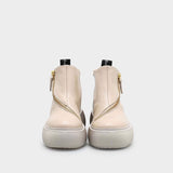 Milk white zipped ankle boot with rubber sole