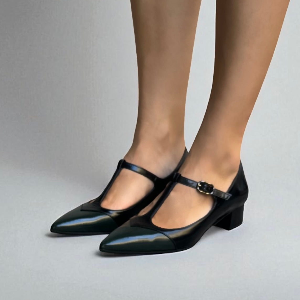 Décolleté Bicolore verde e nero con cinturino