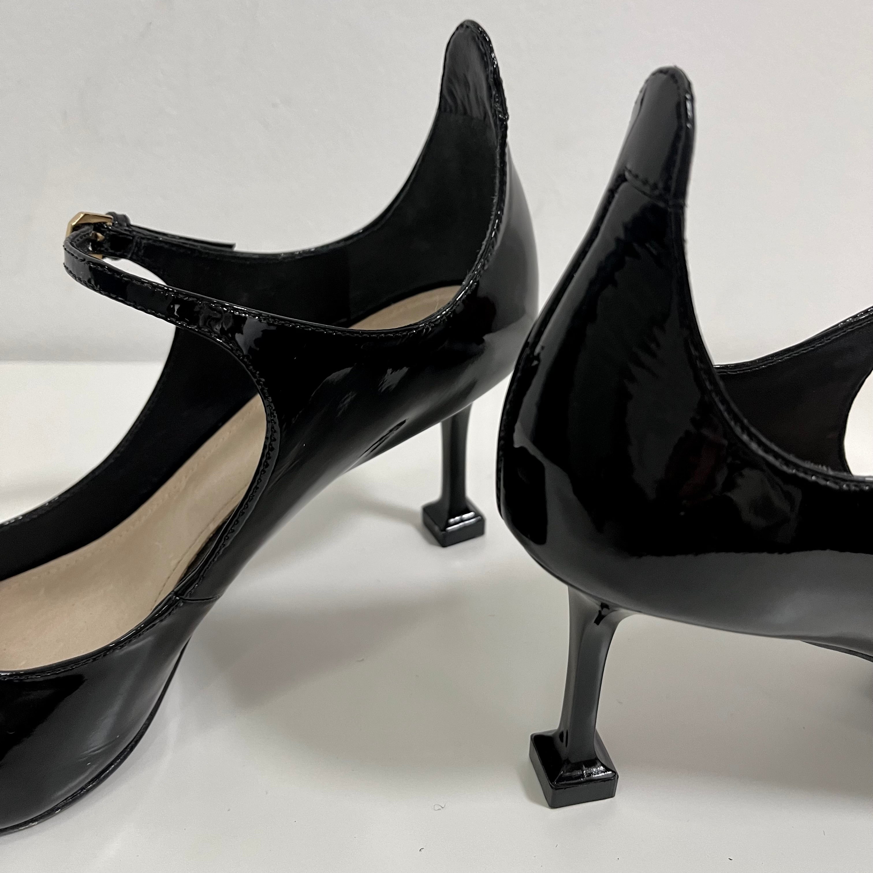 Maryjane black stiletto pumps