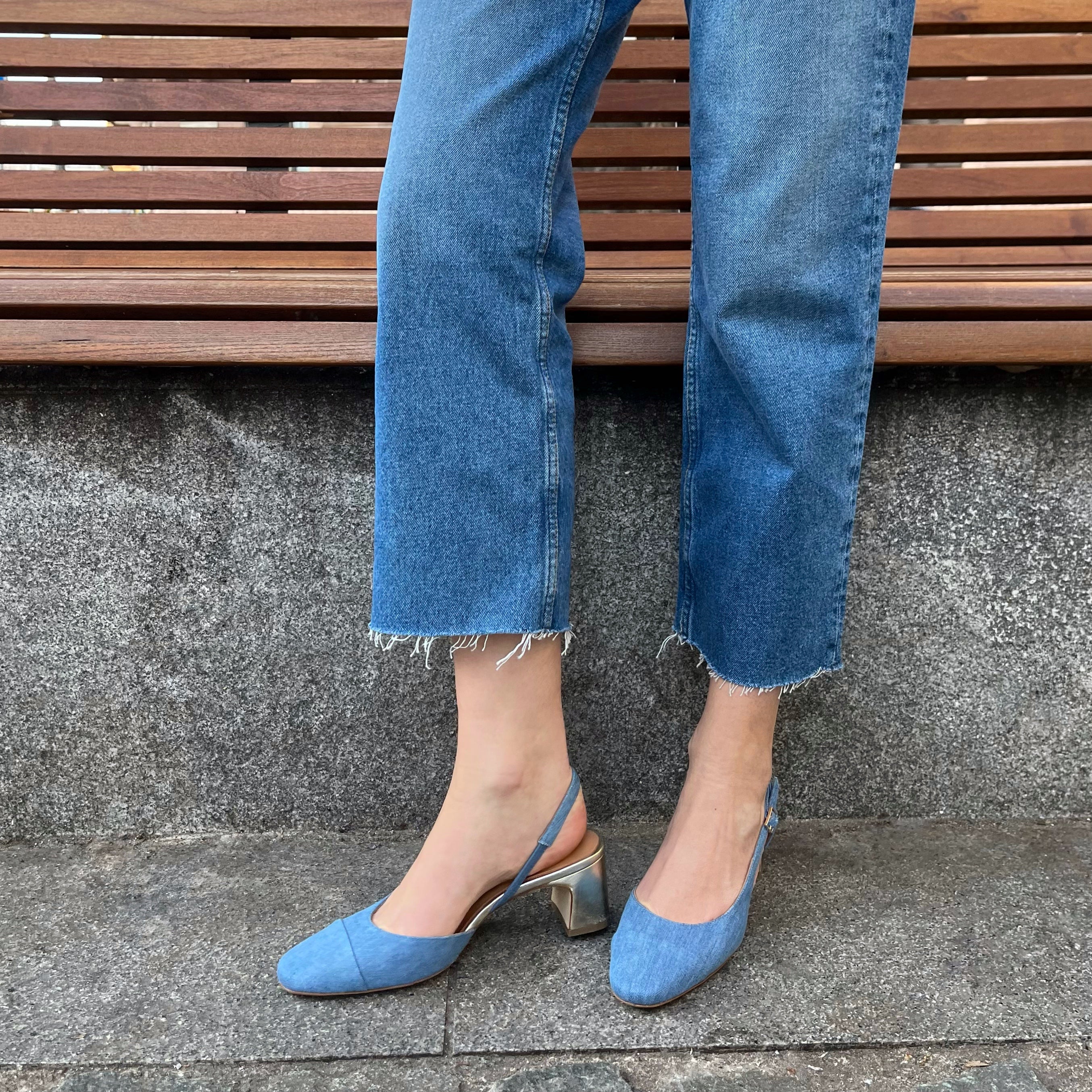 Slingback in jeans azzurro tacco platino