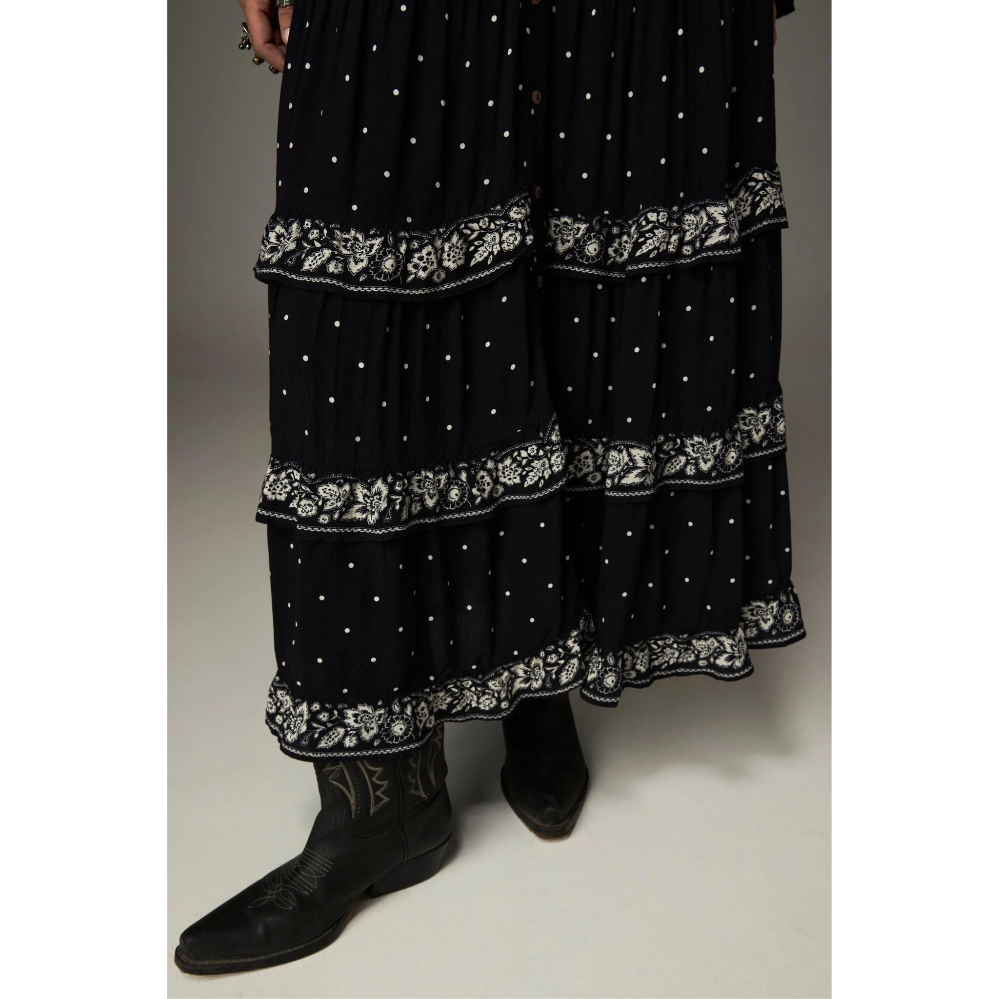 Lirily Skirt Cubata