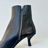 Stivaletto a punta in nappa da guanto supersoft nera
