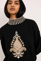 Maglione nero con motivo paisley ricamato