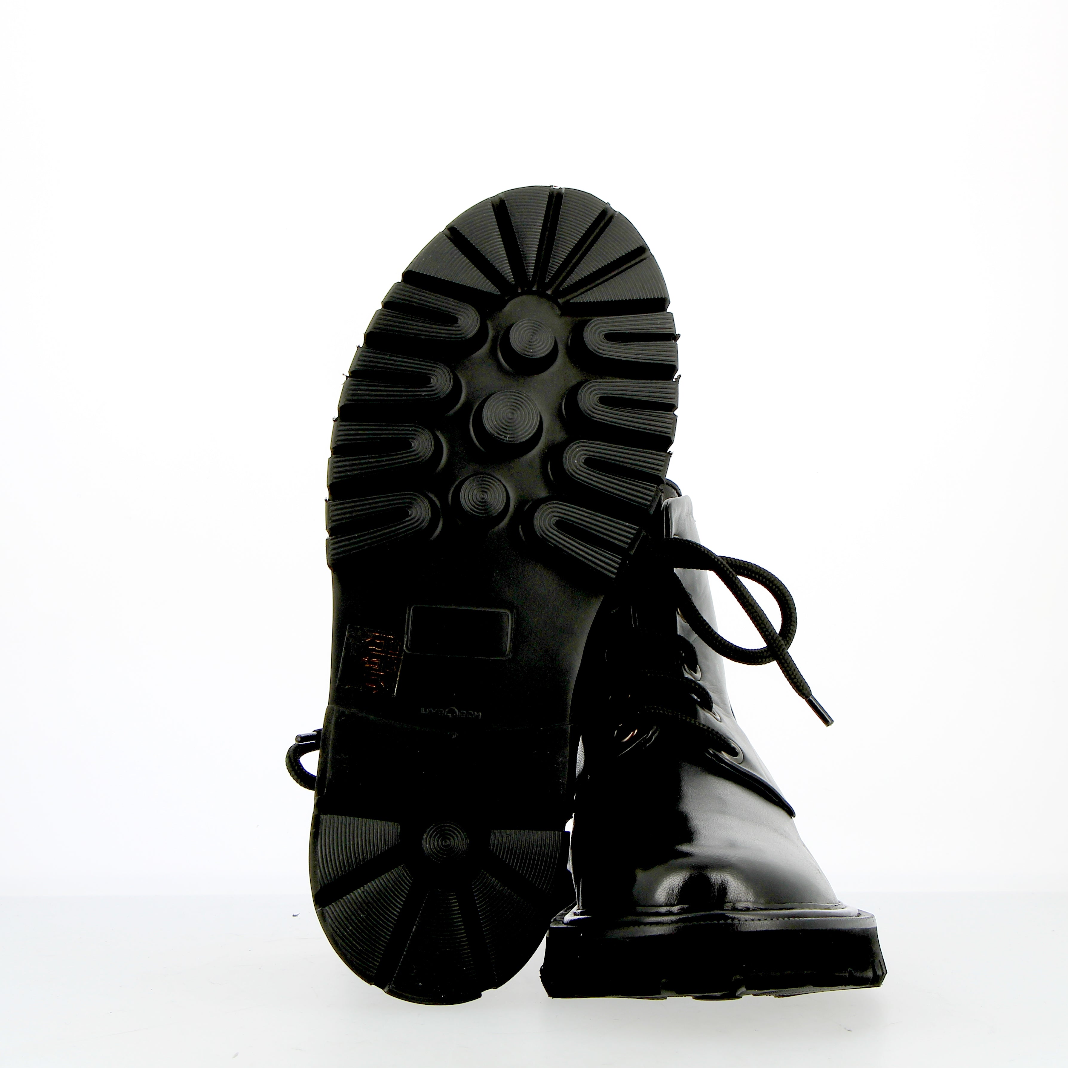 High lace-up in black nappa