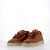 Sneaker in soft tan leather