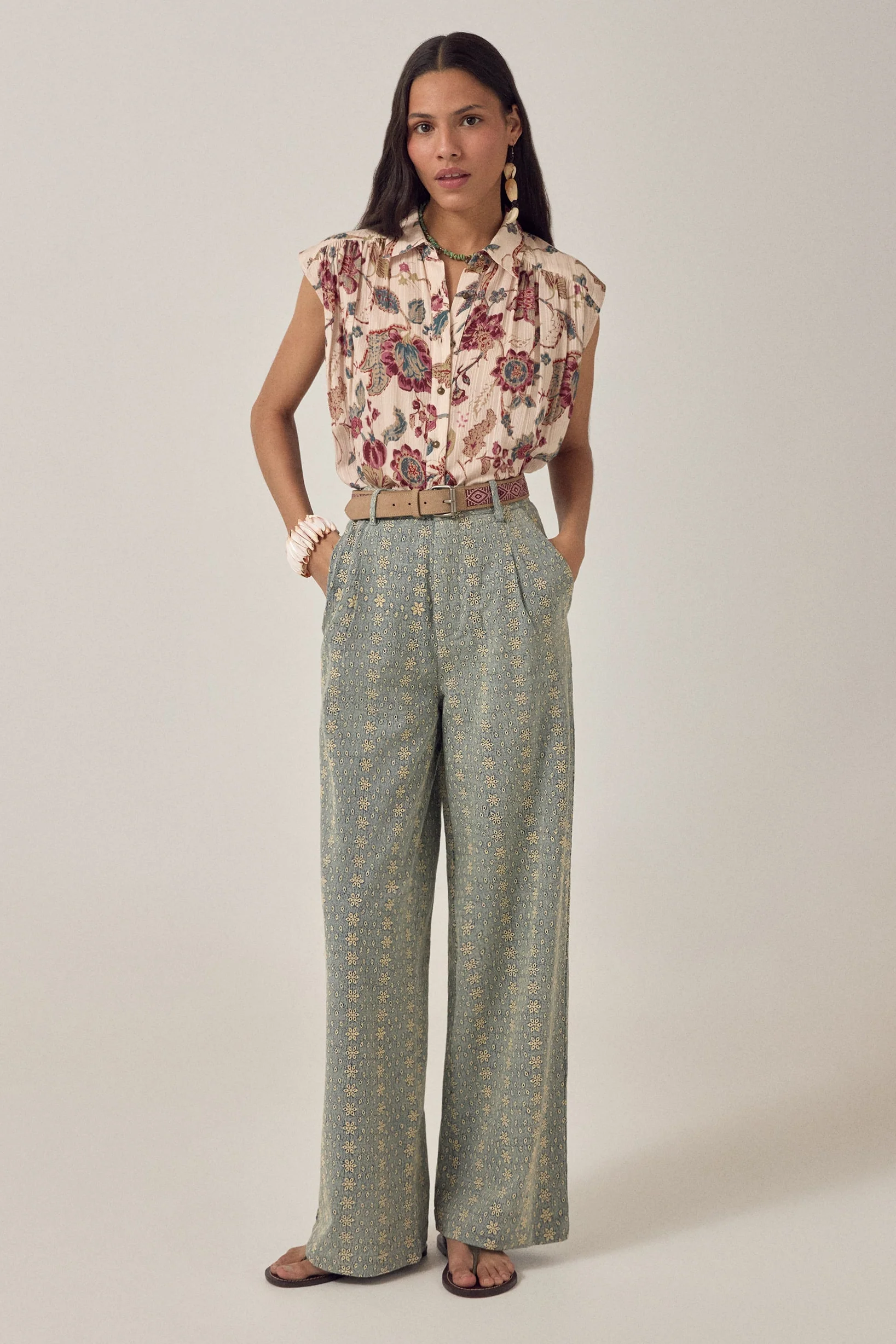 Bianca Sleeveless Shirt Sweet Iris