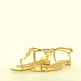 Flat sandal with gold chain