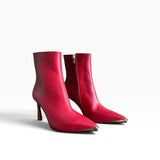 Stivaletto rosso con puntale oro
