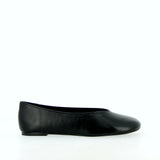 Ballerina nera in pelle forma a piede