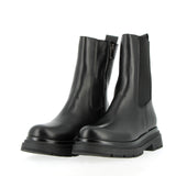 Black calfskin Chelsea boot with elastic and zip
