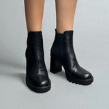 Chelsea boot in pelle nera con tacco