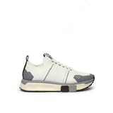 Sneaker bianca con suola super light