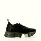Sneaker in piumino nero suola superflex
